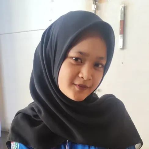 Foto Devi Tri Adlin